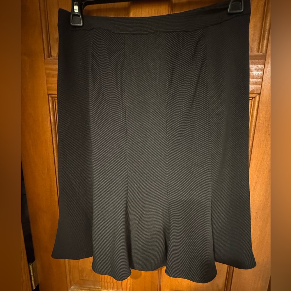 LOFT Elegant Black Women's Skirt